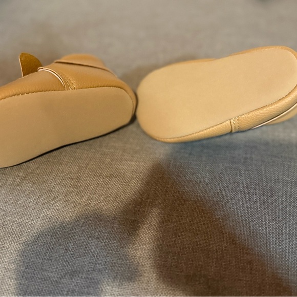 Baby Girl Shoes Set of 3 Like New Carters, Cat & Jack 3-6MO - Picture 10 of 12